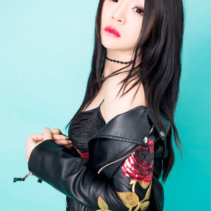 与小鲜肉做爰高潮全过感觉
